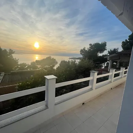La Grande Bellezza Vila *